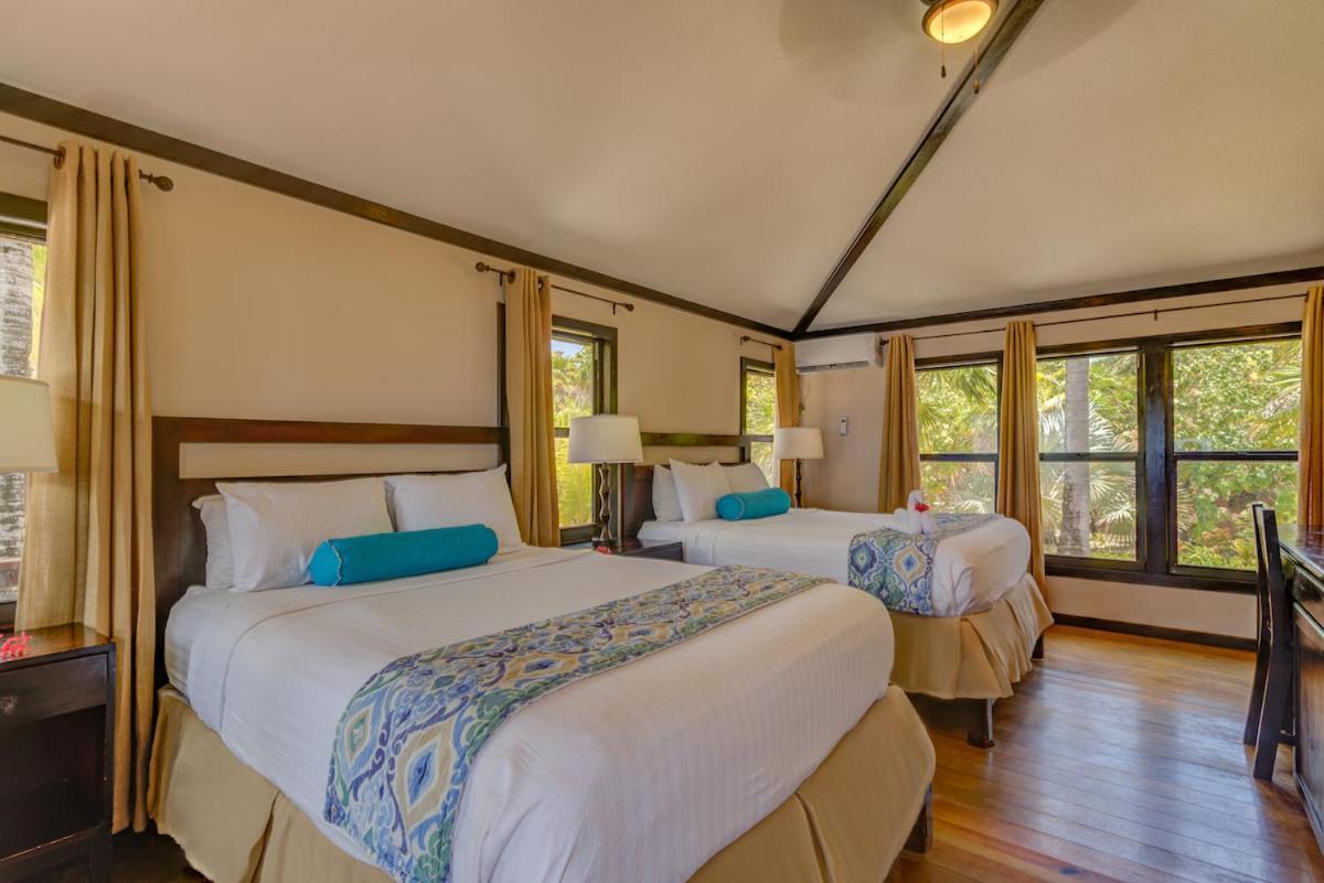Anthony'S Key Resort Sandy Bay Bagian luar foto