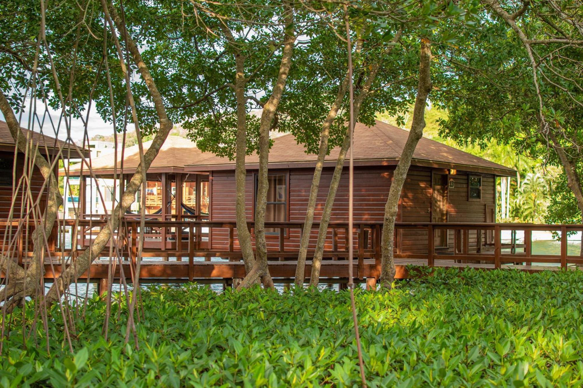Anthony'S Key Resort Sandy Bay Bagian luar foto