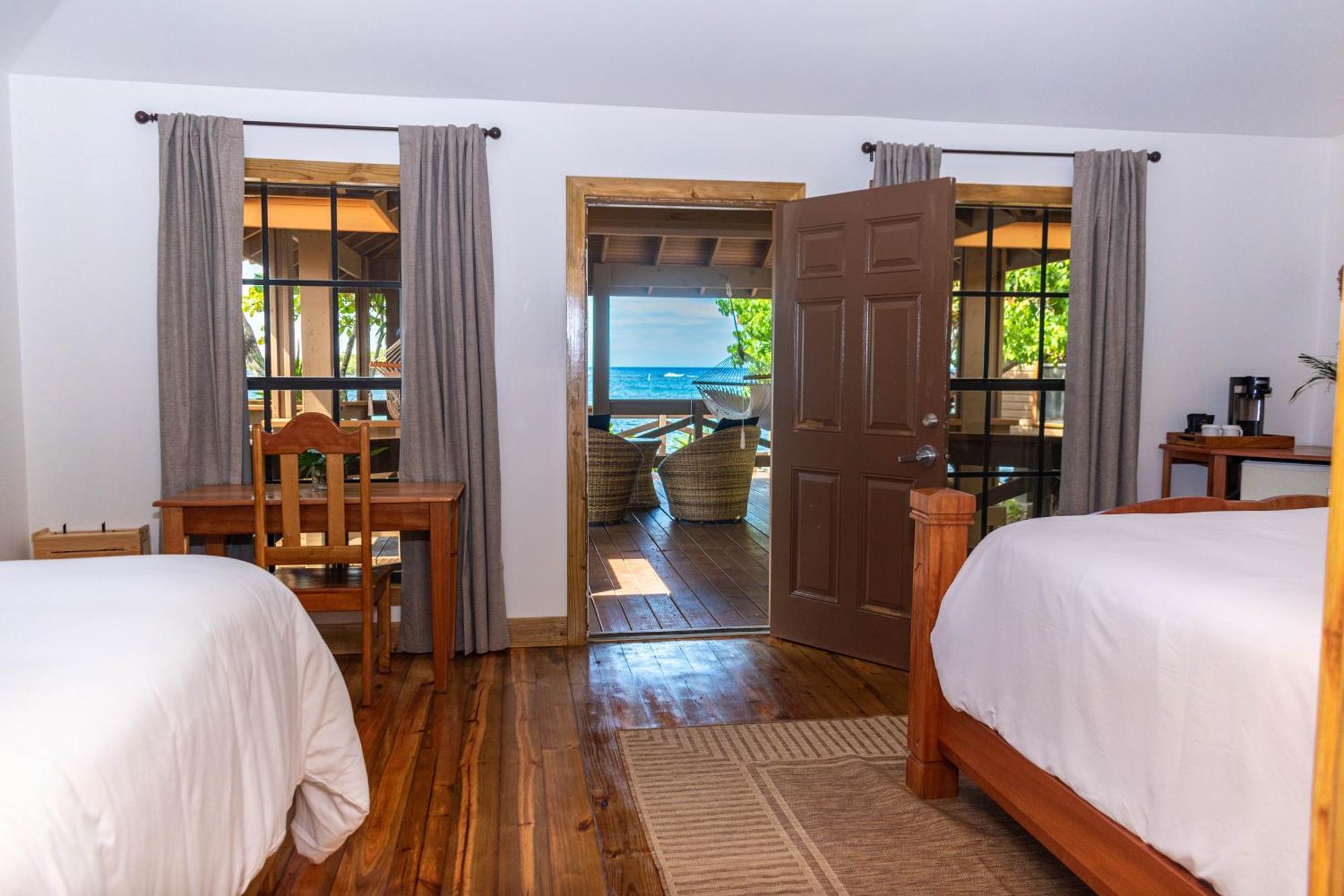 Anthony'S Key Resort Sandy Bay Bagian luar foto