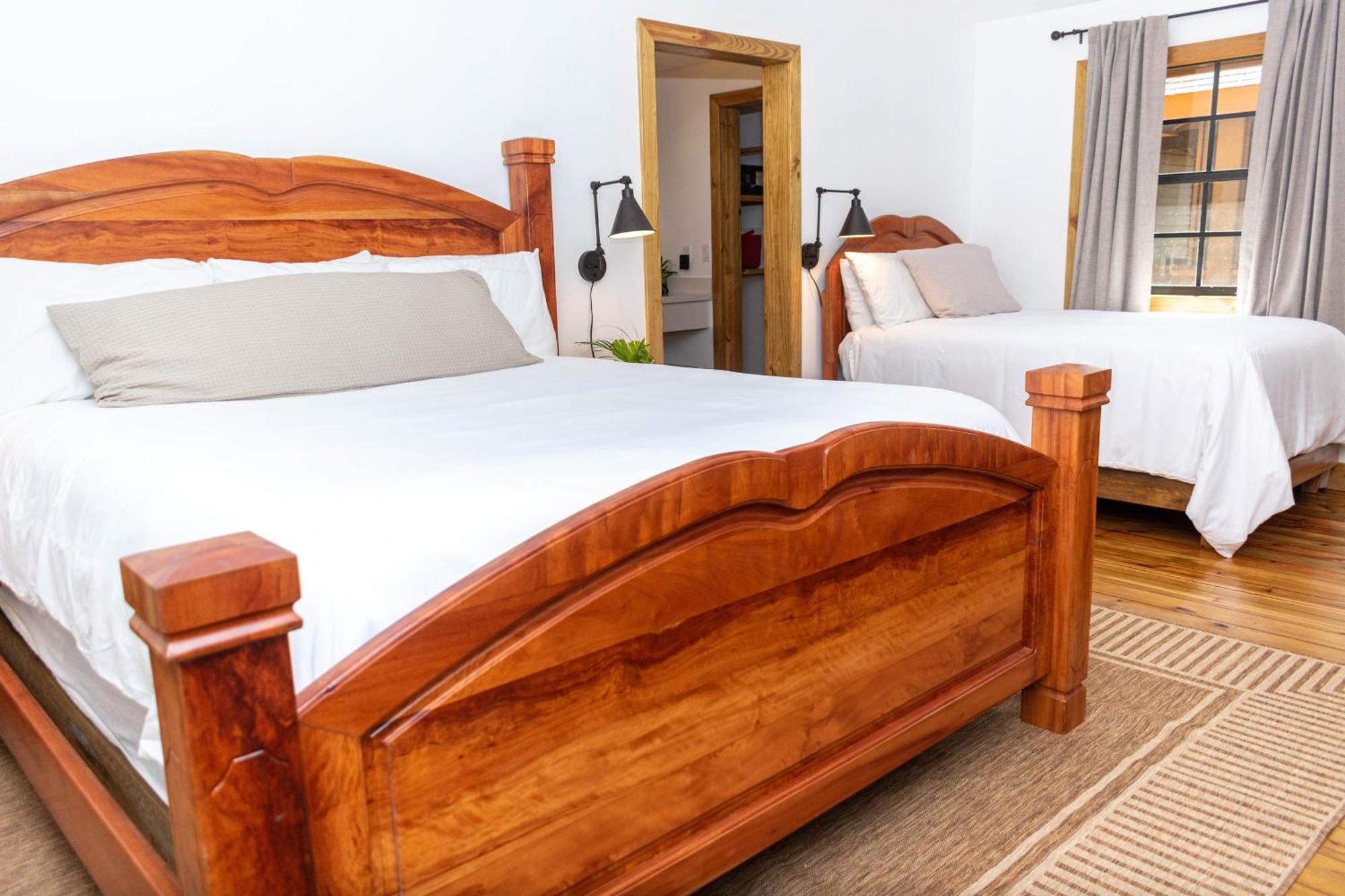 Anthony'S Key Resort Sandy Bay Bagian luar foto